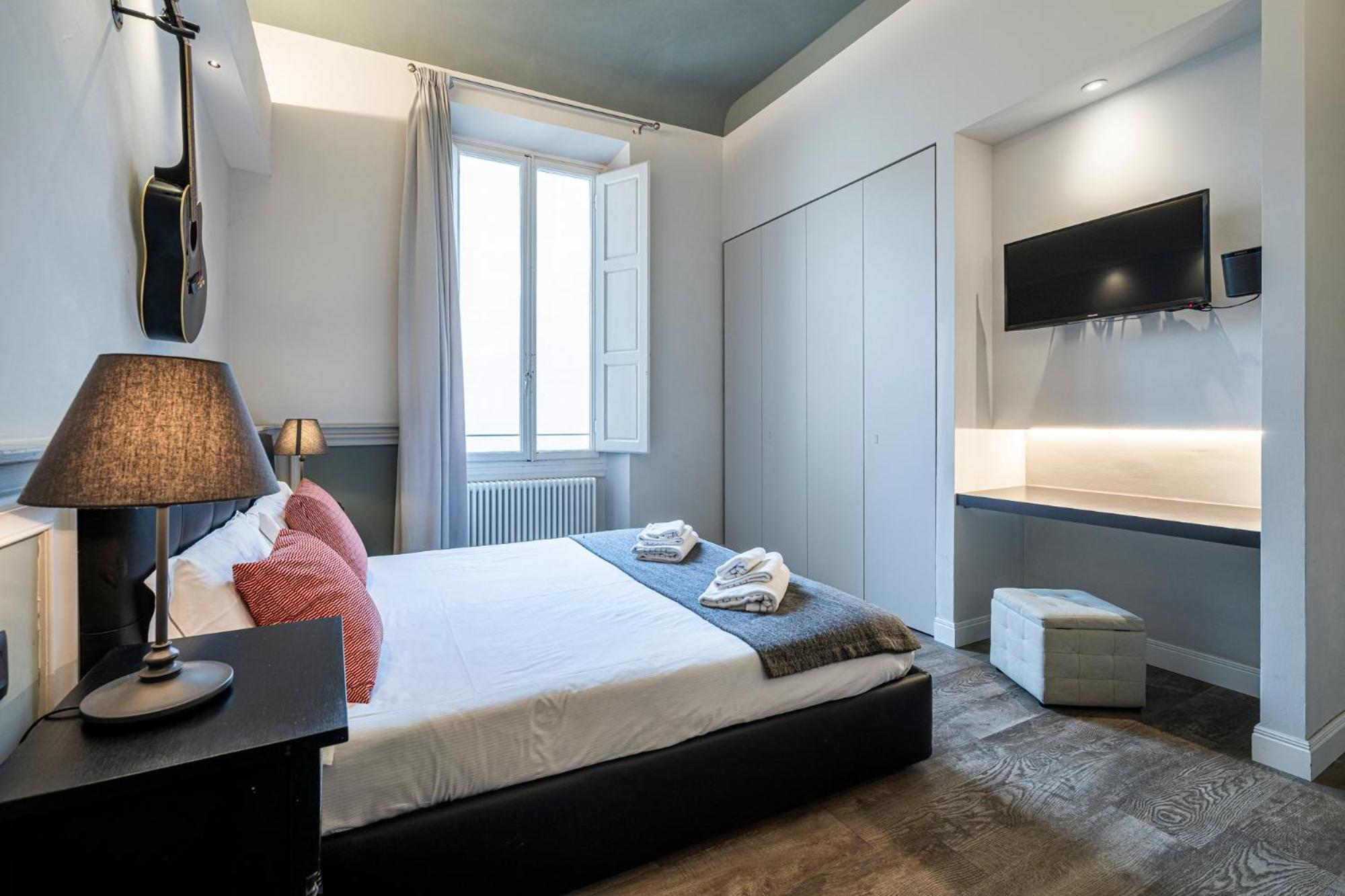 Cherubini Palace Thematic Apartamento *